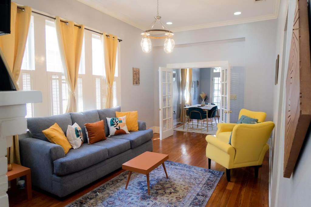 Downtown Cottage, Prime location image