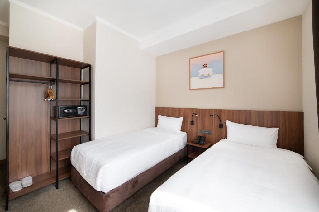 Freedom hotel Bishkek photo 3