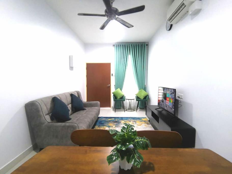 Rasyid Aideen Homestay