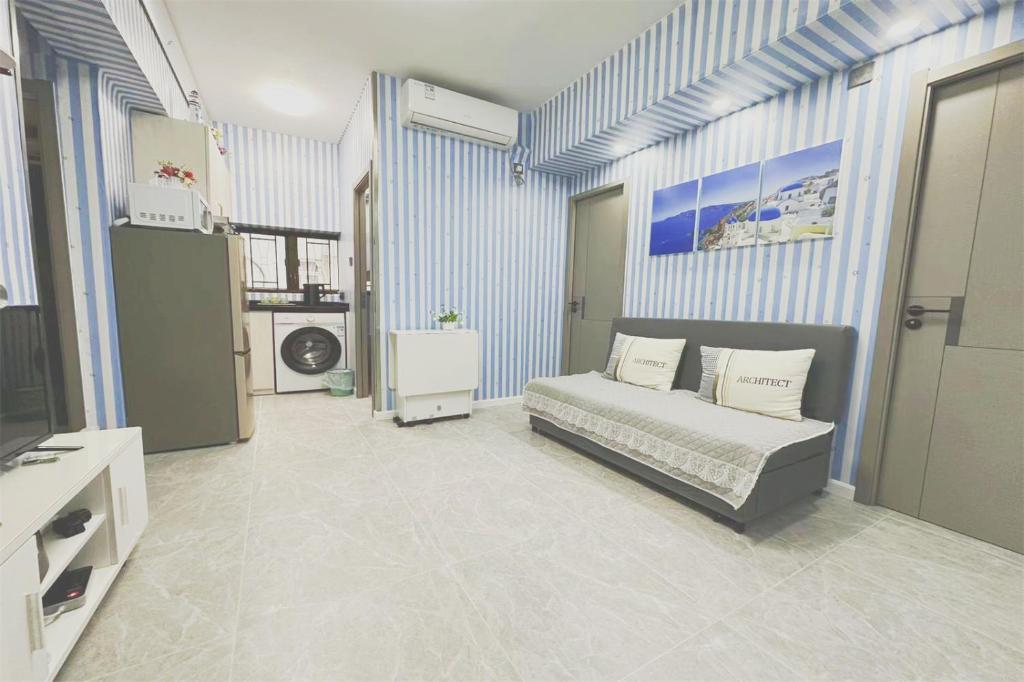 apt 4BR10pax, 2bar ,1mins mtr photo 4