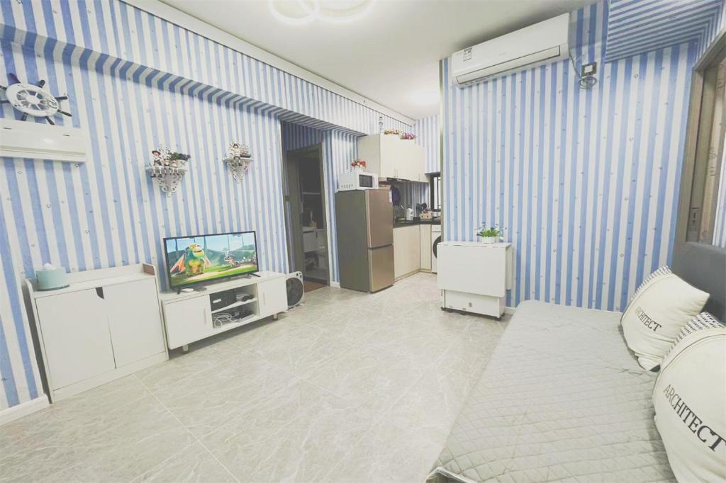 apt 4BR10pax, 2bar ,1mins mtr photo 3