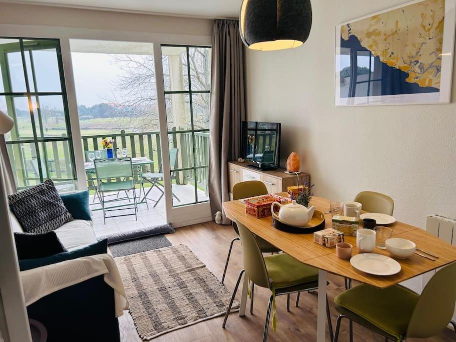 "L'HARMONIE" Appartement cosy 4 personnes, vue golf, WIFI gratuit photo 2
