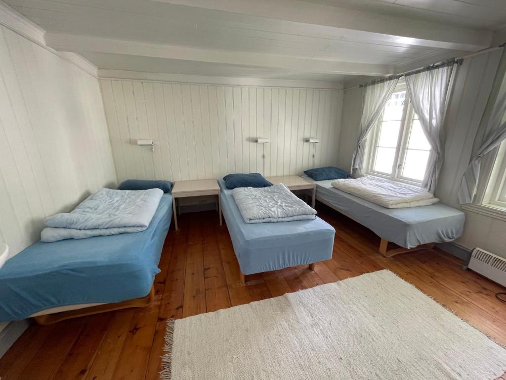 Lofoten Budget Hostel photo 2