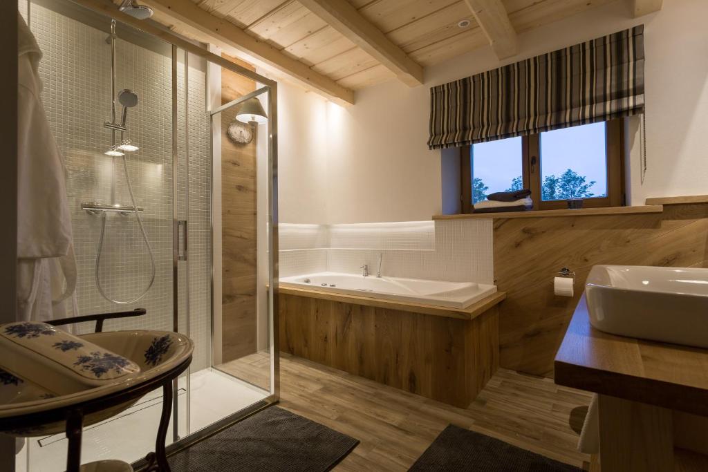Сьюит (Люкс), Aparthotel Bambi