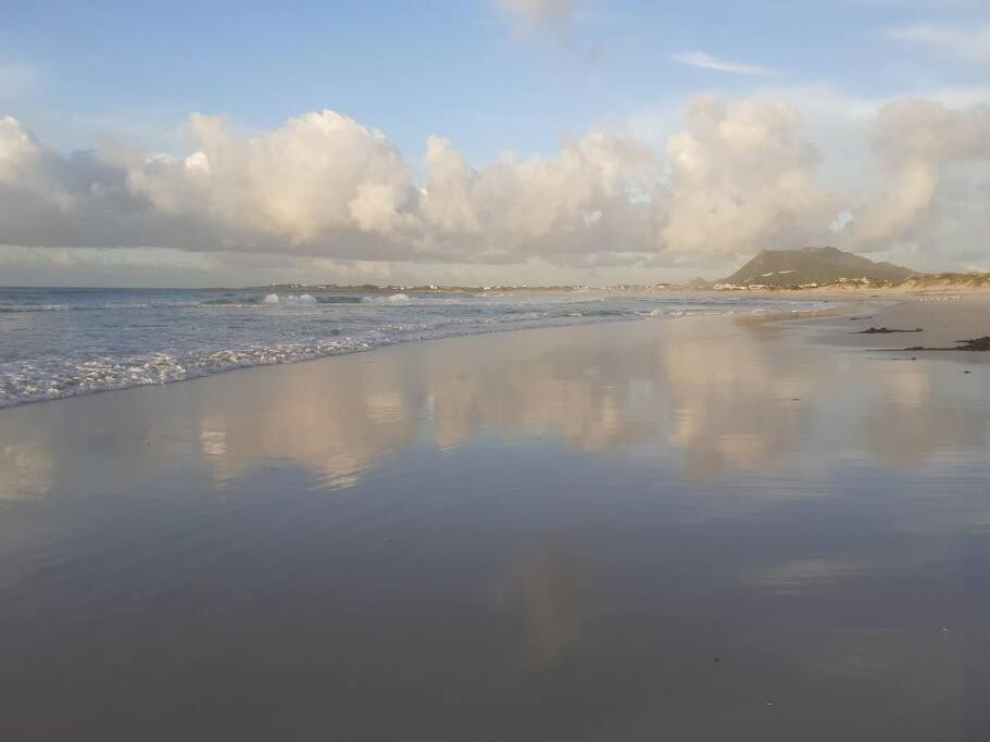 Thundering waves photo 2