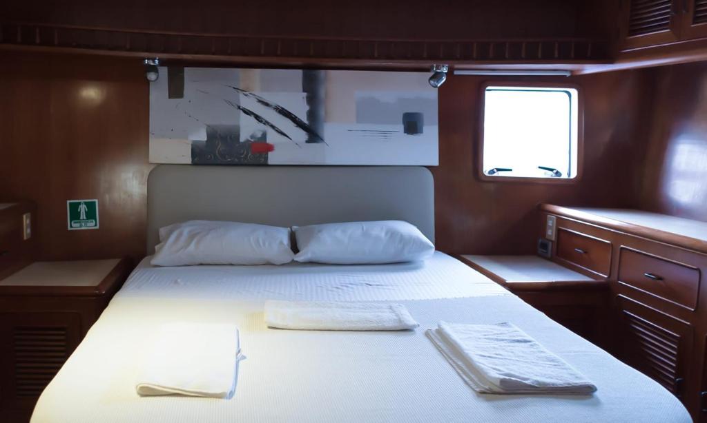 Vira Yacht photo 1