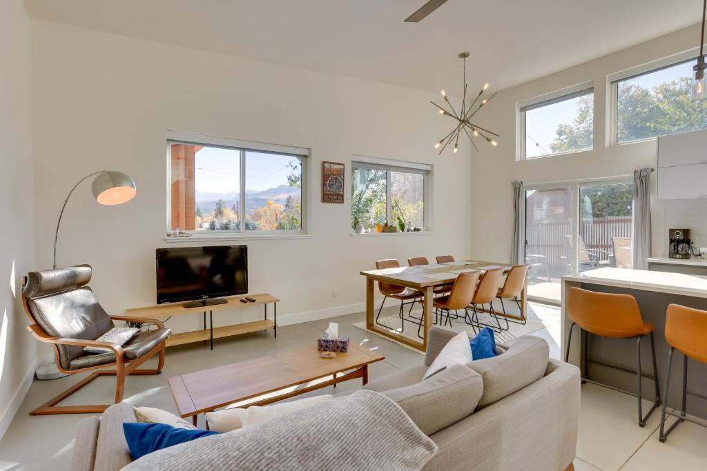 Modern Ridgway Home Walk to Town, Mountain Views! photo 3