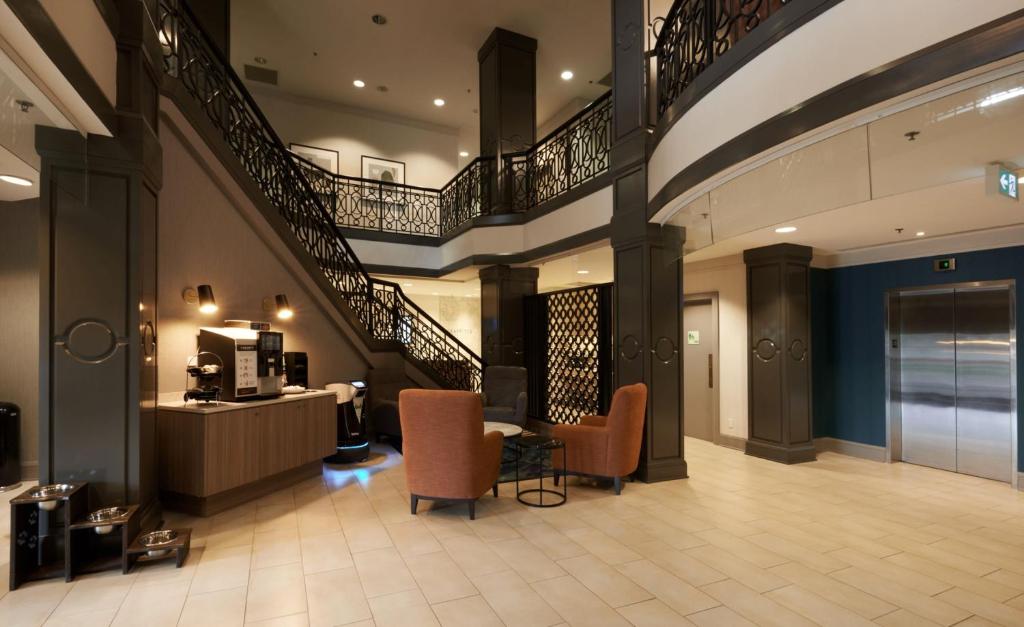 Holiday Inn & Suites Ottawa Kanata, an IHG Hotel photo 4