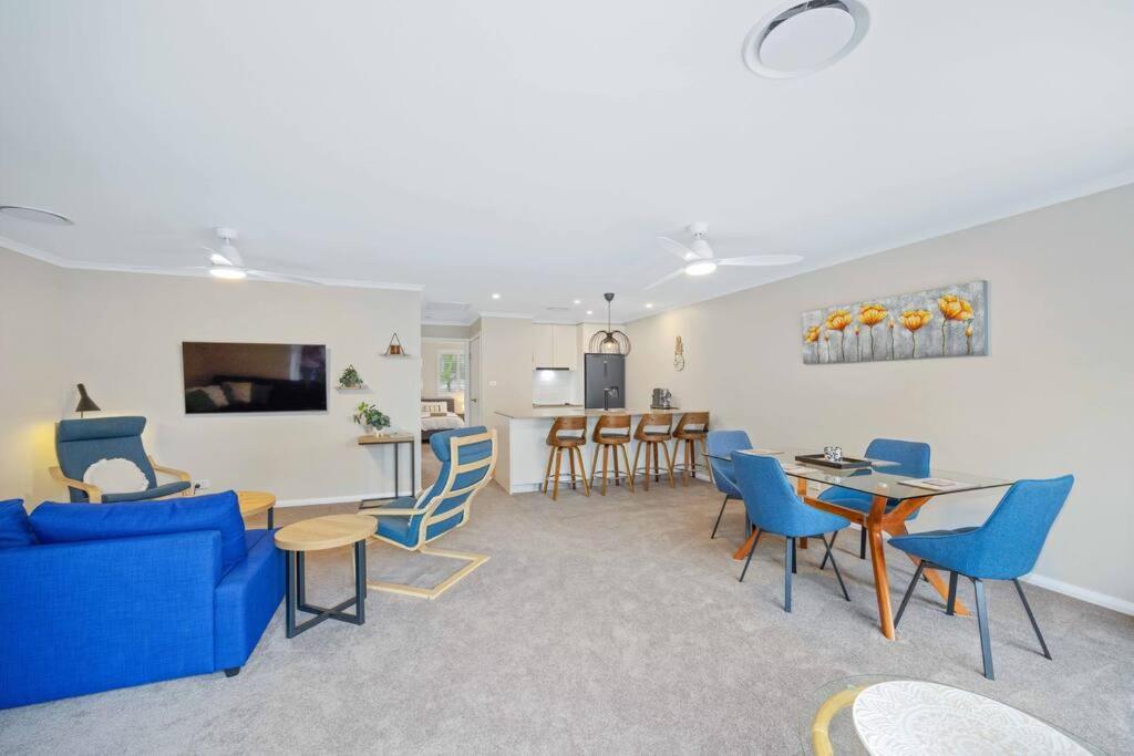 Flynns Beach Resort - Port Macquarie beachside apartment - Flynn114 photo 2
