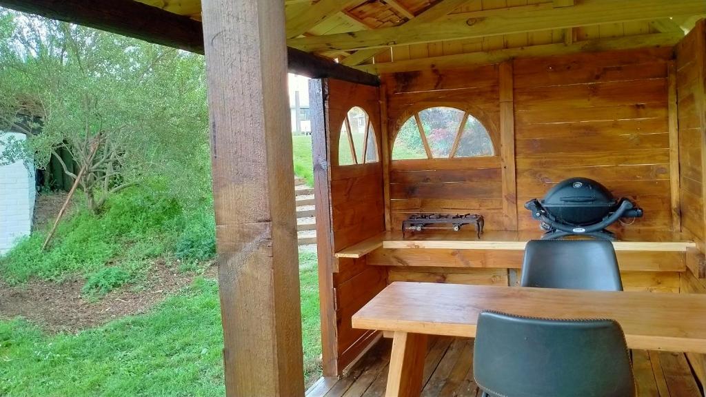 Rivendell Farmstay Hobbit Hole photo 4