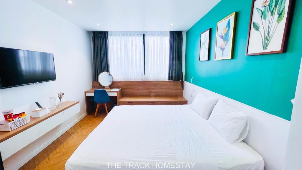 The Track Homestay