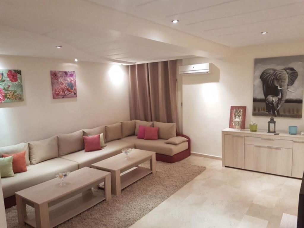 Stylish Property Perfect for Business & Leisure Trips photo 1