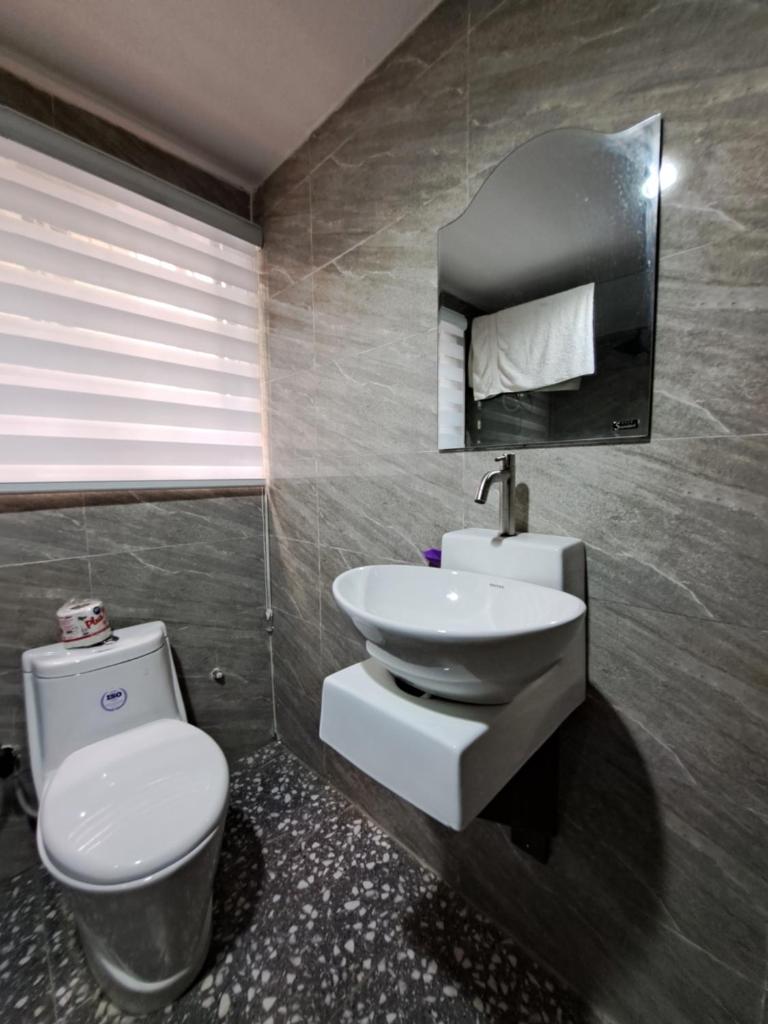 Igbalode Luxury Apartment photo 4