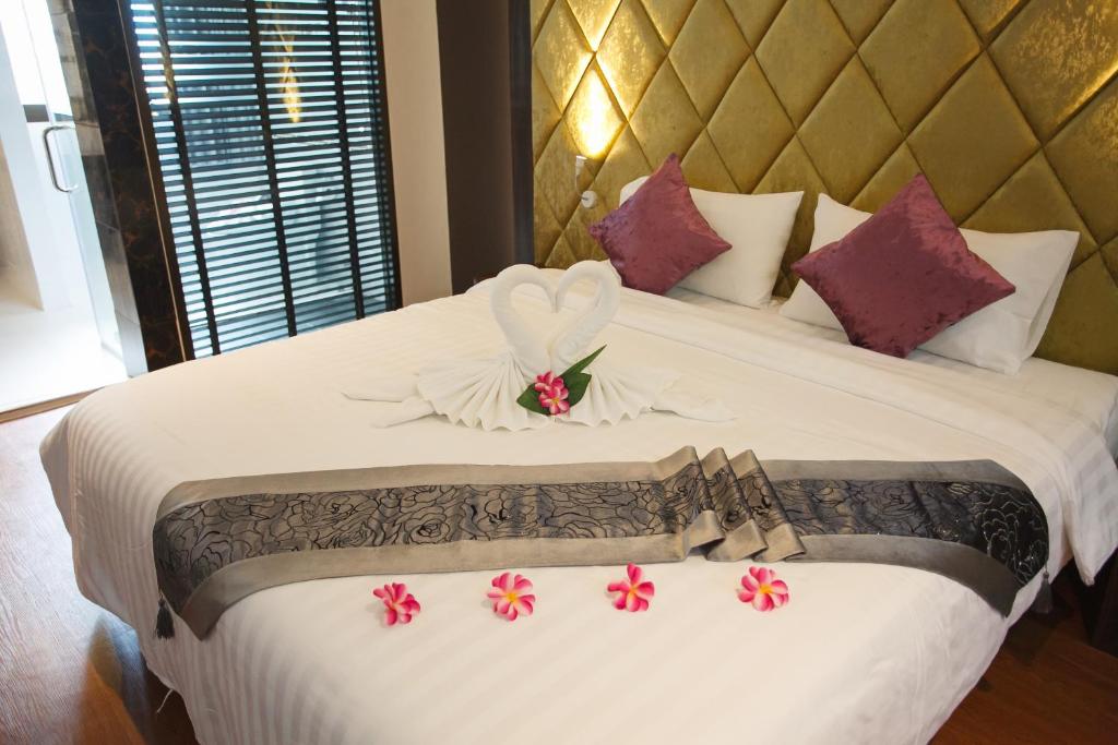 Grand Pink Hotel Hatyai photo 2