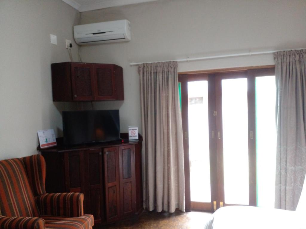 Buffalo Hotel photo 4
