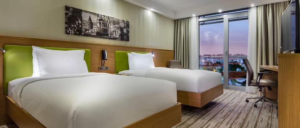 Hampton by Hilton Istanbul Atakoy photo 4