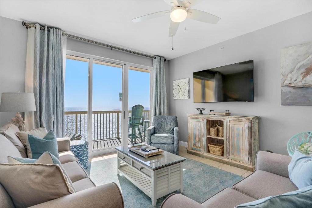 Calypso 1-2208 East