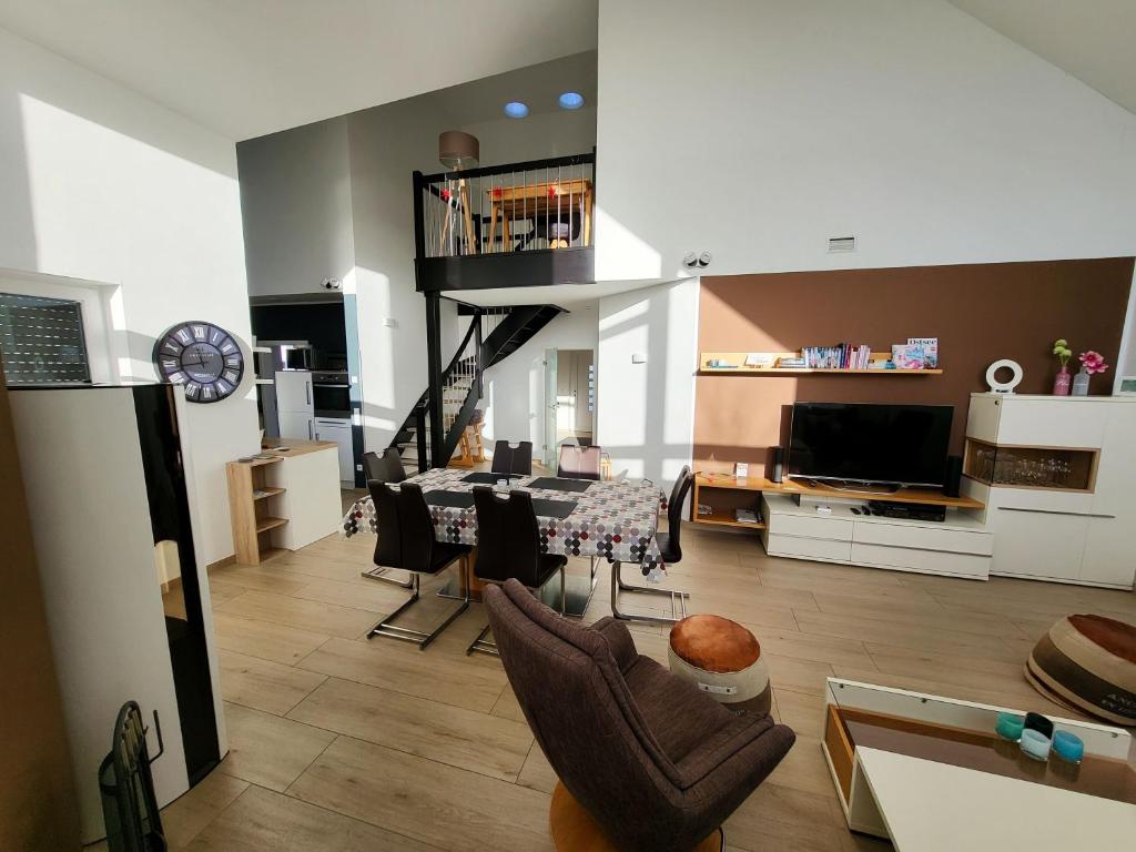 modernes Ferienhaus mit Kamin, Garten und eigener Sauna - Ferienhaus Meerfreude photo 3