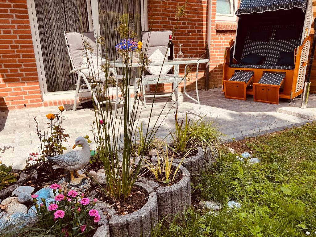 SeeLund - Meeresrauschen lauschen - ruhiges sonniges Apartment mit Garten und Terrasse nahe Strand und Ostsee photo 3
