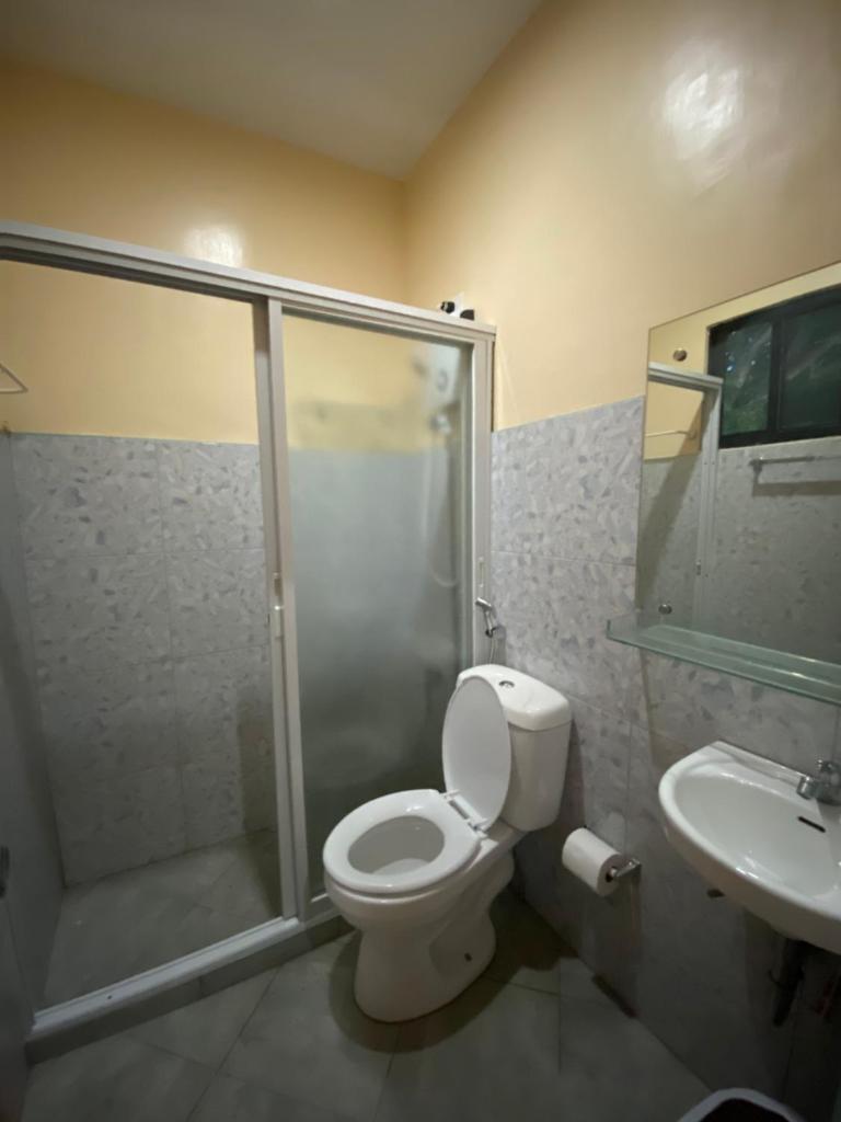 Studio Type Apartment 2 with Pool and Tennis Court photo 4