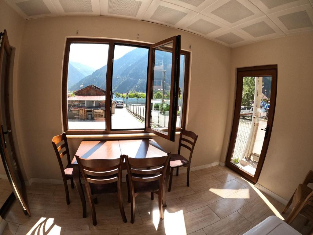 UZUNGÖL ADİLOGLU SUIT photo 3