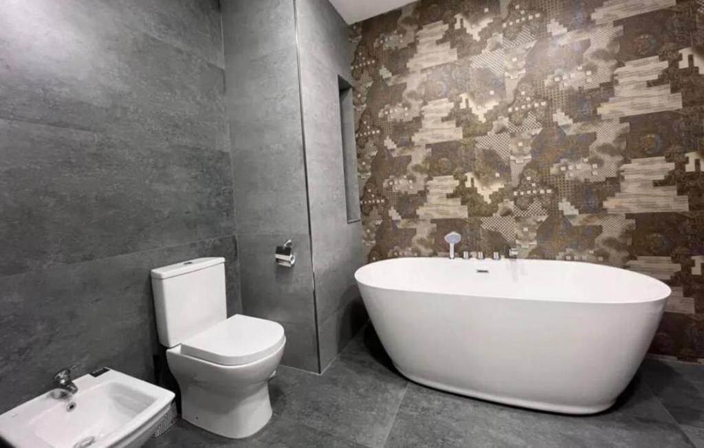 Graz Robins house 3 photo 3