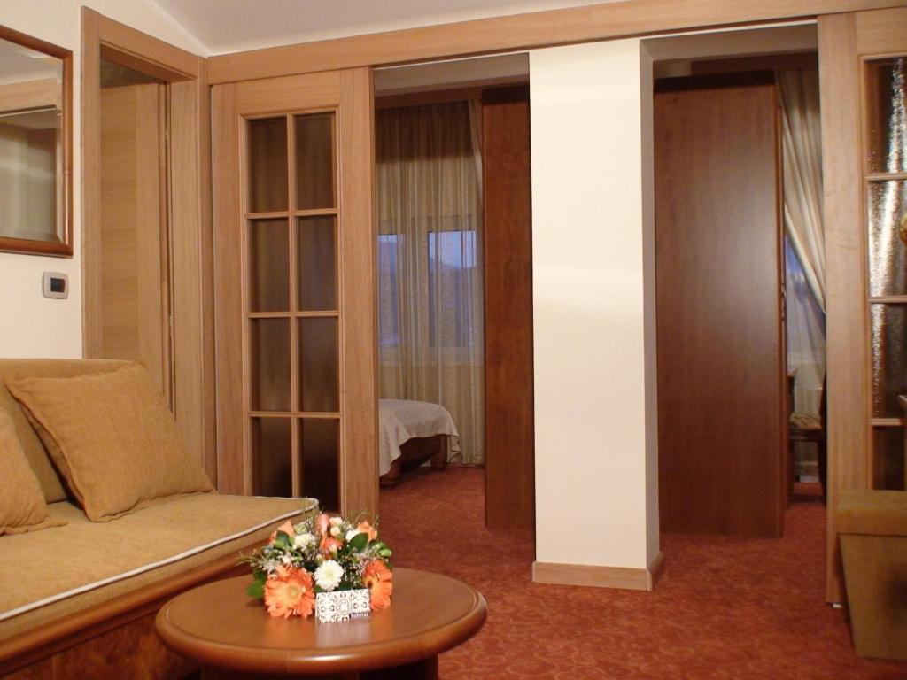 Апартаменты (Люкс с 2 спальнями), Hotel BaMBiS