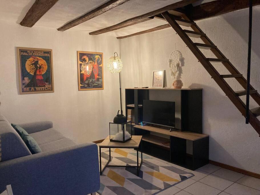 La Sorcière in a typical Alsatian house photo 2