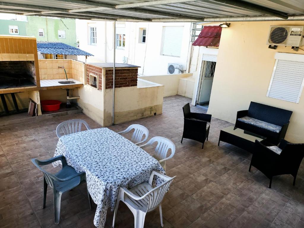 Apartamento con Terraza y Parrillero photo 2