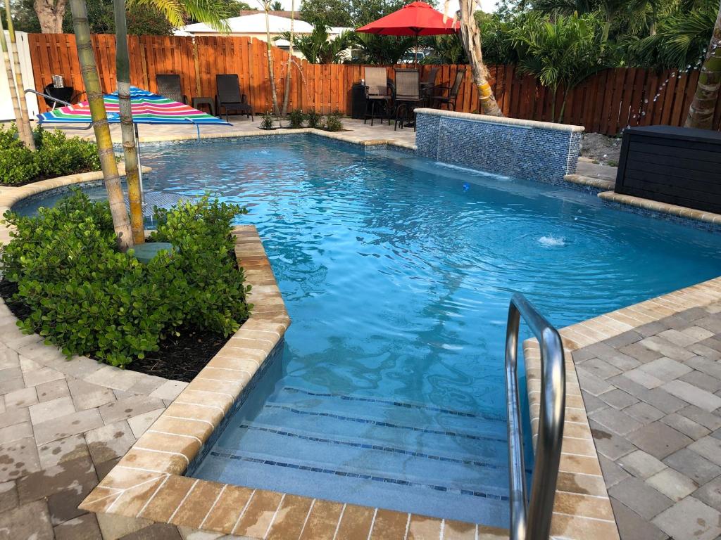 Billy's Resort- Men Only - Solo Hombres image