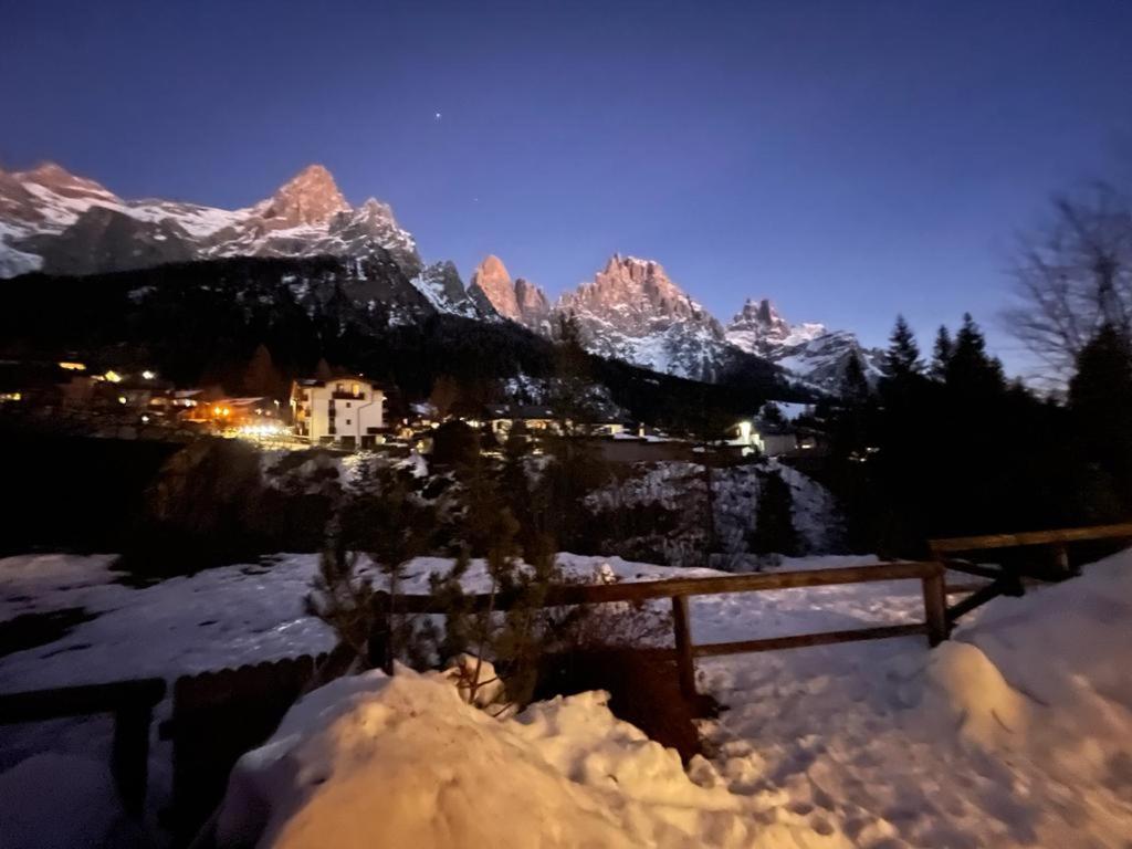 Stella Alpina San Martino di Castrozza vista Pale photo 4