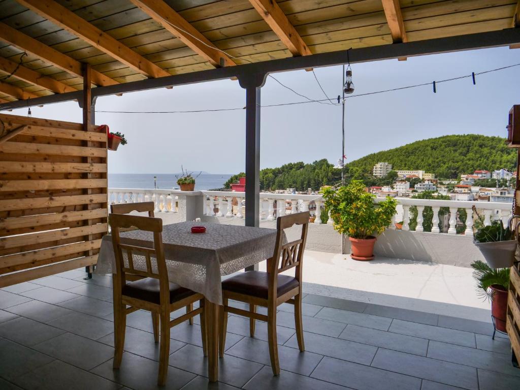 Sea Breeze Rooms photo 4