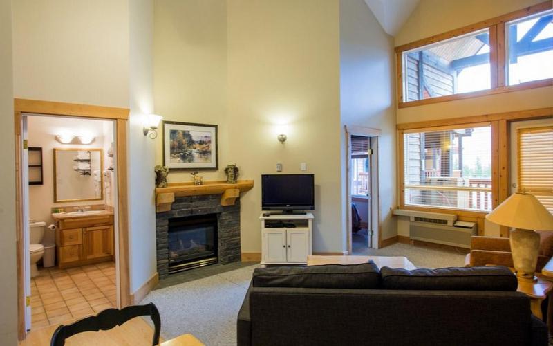 Cornerstone Lodge by Park Vacation Management photo 2
