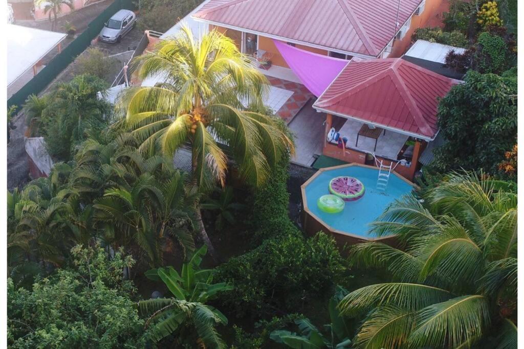 Logement 3 chambres climatisées & piscine vue mer