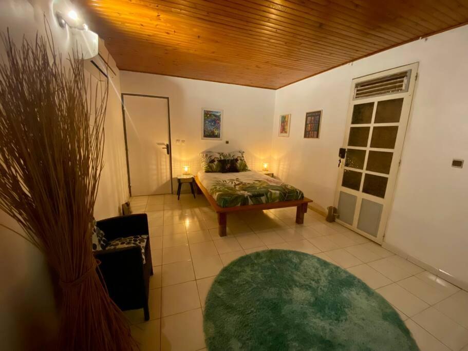 Logement 3 chambres climatisées & piscine vue mer photo 4