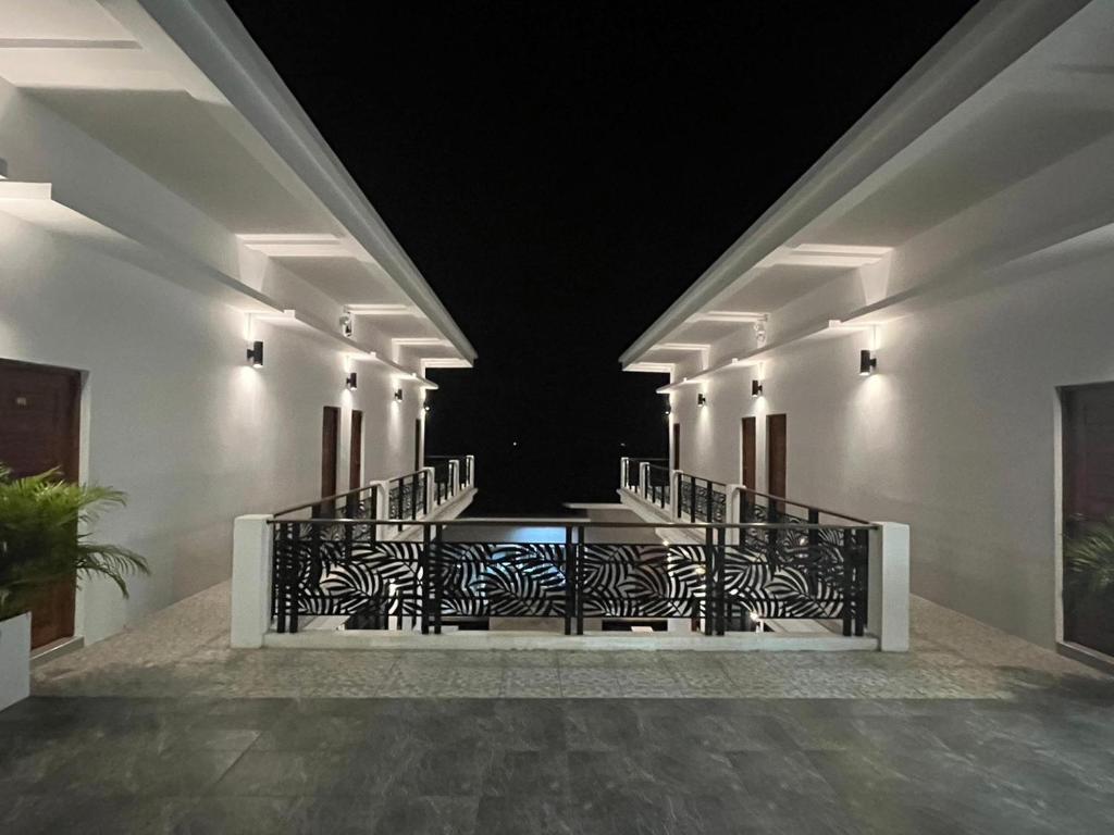 DM Hotel & Cafe photo 2