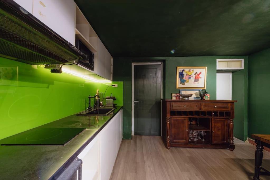 3BR Hidden French Villa in Hoan Kiem