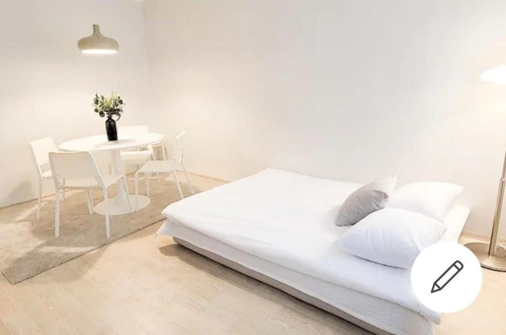 COZY FLAT photo 2