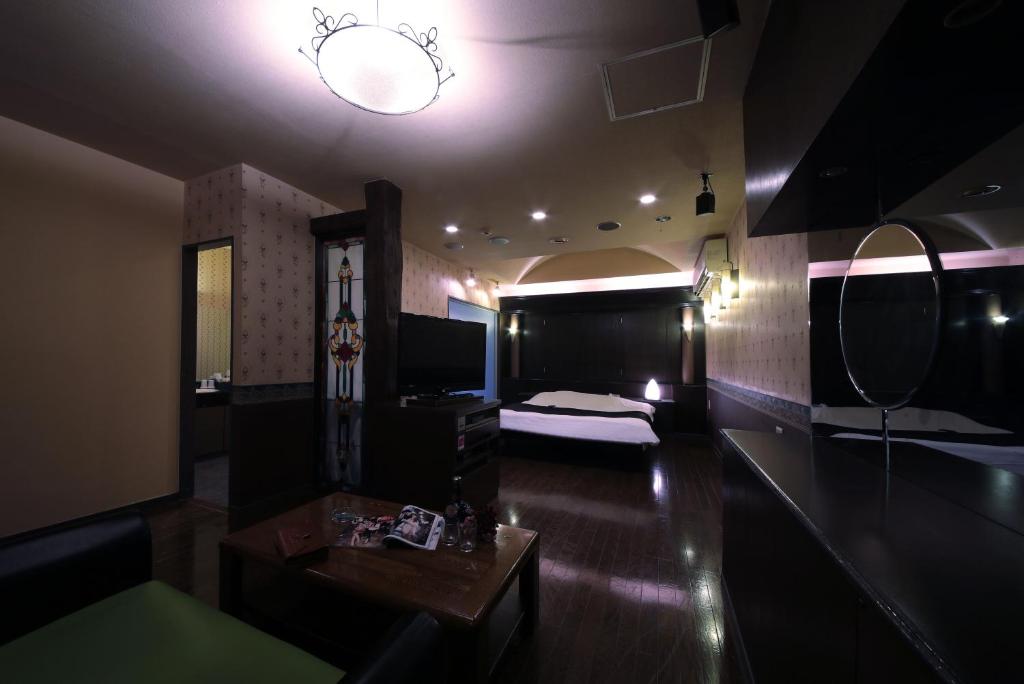 Hotel Mio Plaza (Adult Only) photo 2