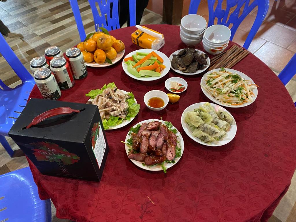 Hồng Gấm Homestay