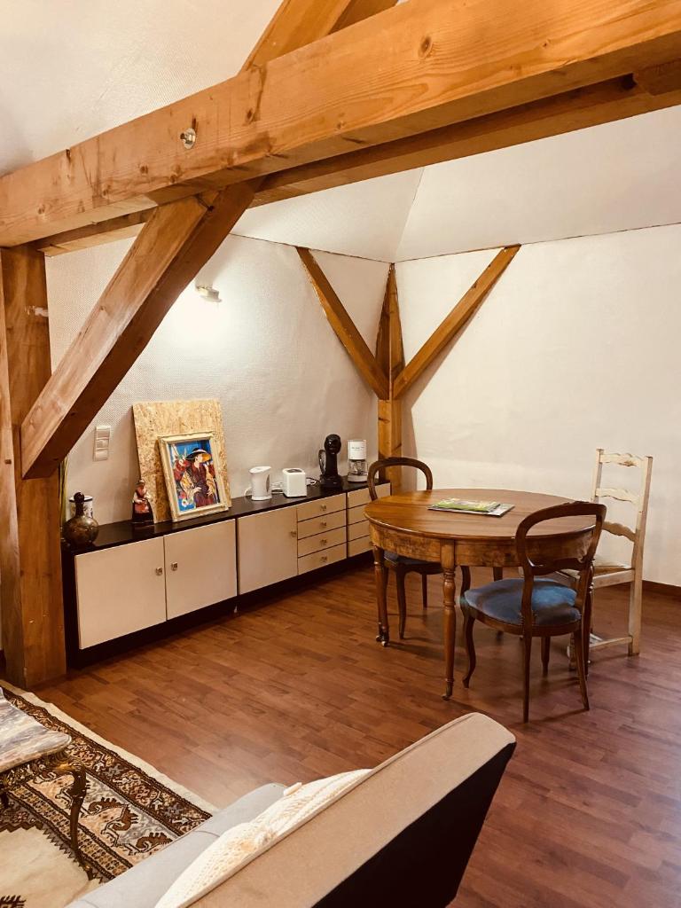 LA MARIEFACTURE - Comme sous les toits photo 3
