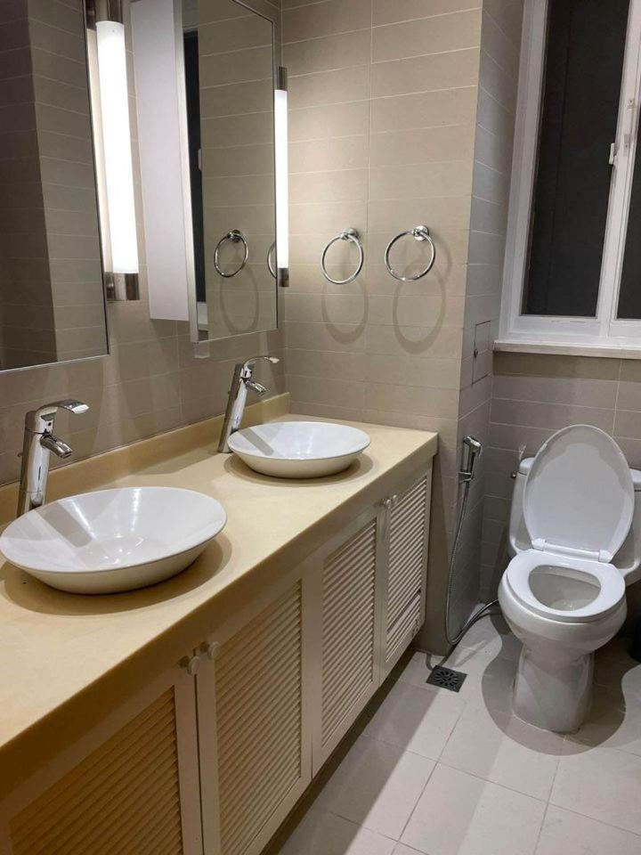 Luxury Apartment photo 3