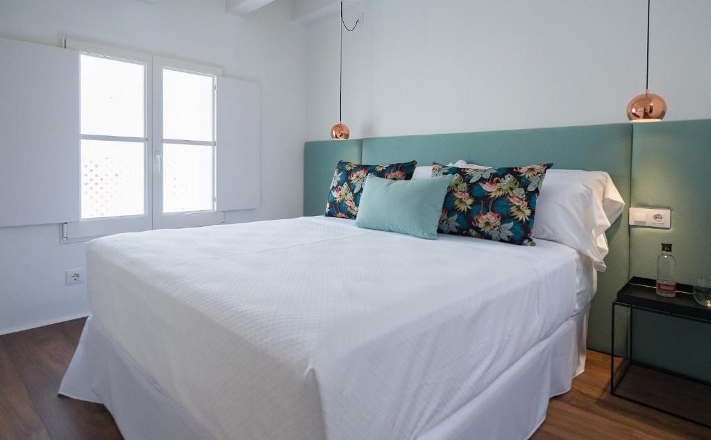 Divina Suites Hotel Singular -Adults Only photo 4