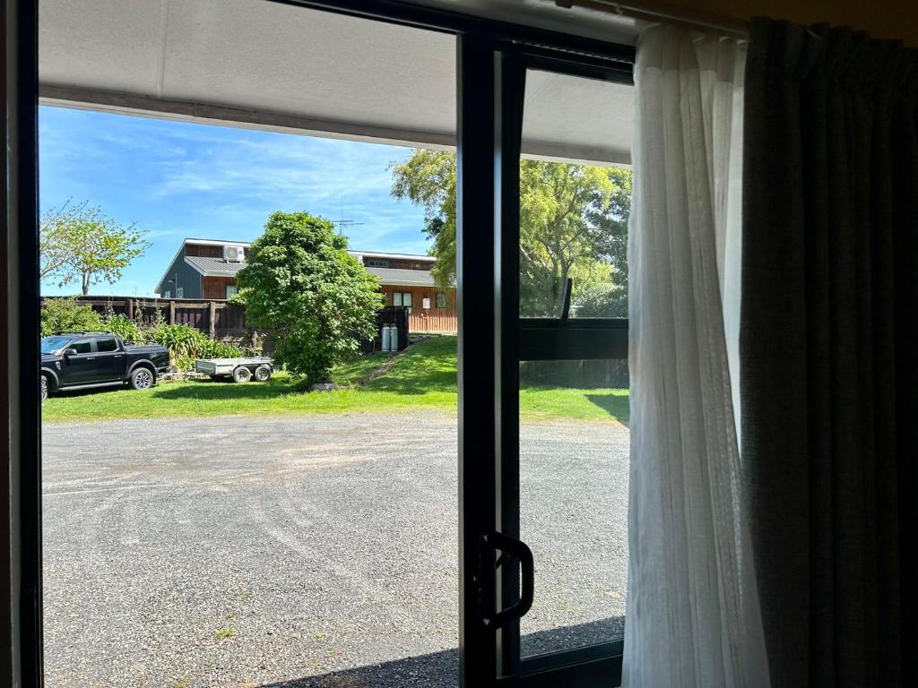 Mystery Creek Motel photo 3