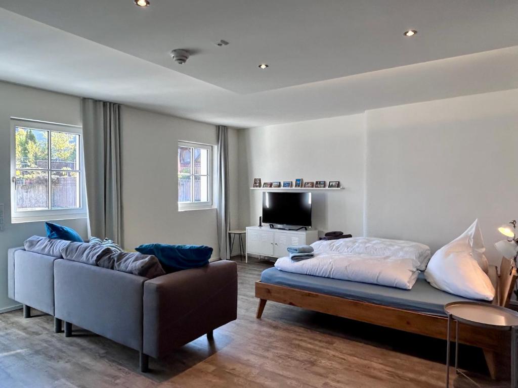Ferienwohnung Fumi - Maisonette im sanierten Altbau mit großer Dachterrasse und Blick über die Insel photo 4