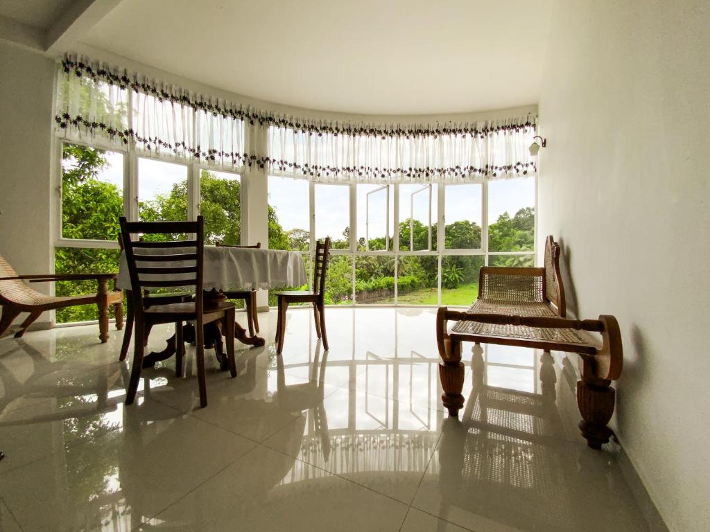 Jas - Sri Lankan Villa photo 4