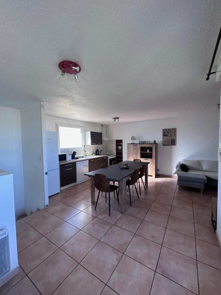 Logement entier : Maison photo 1