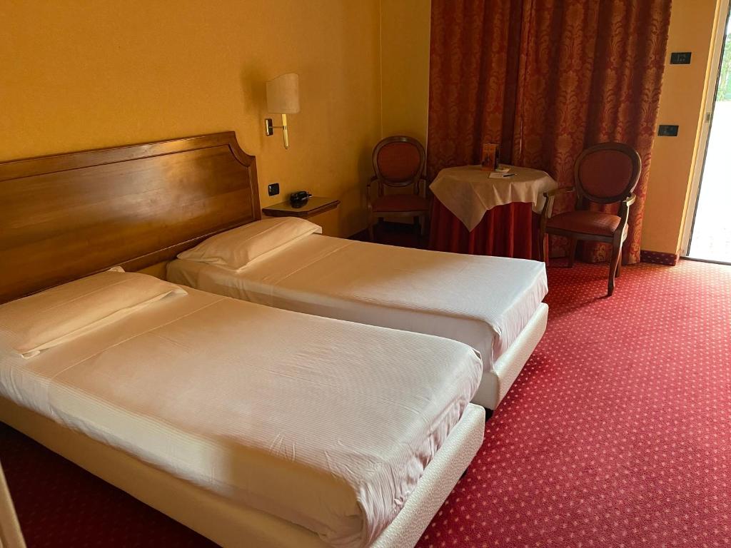 Hotel Don Carlo photo 3