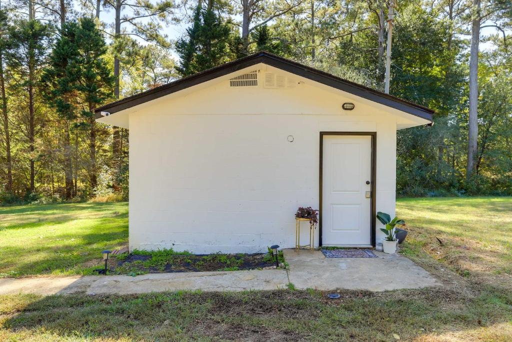 Fayetteville Guest House Walk to Nature Preserve! photo 2