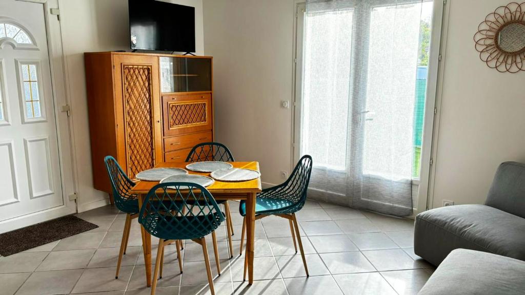 Maison de 2 chambres avec terrasse a Gasny photo 3